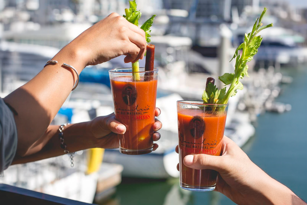 How to Pack Cocktails for the Beach, Boat, or Tailgate