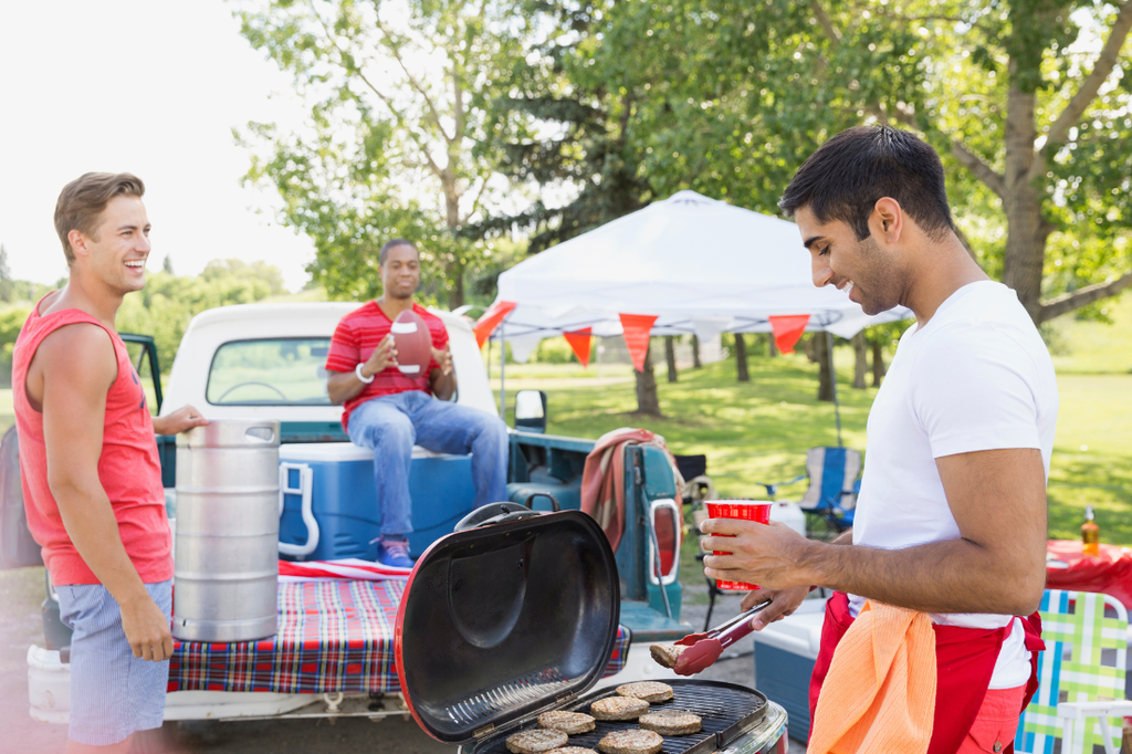 Looking for the Best Tailgate Cocktails? Demitri’s Single-Serve Bloody Marys Are a Game-Day Favorite.
